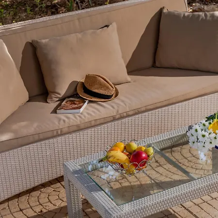 Holiday Varija - 10 M From The Beach Nyaraló Trogir