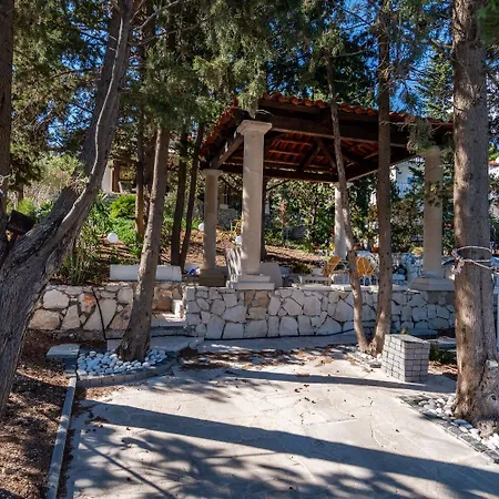 Holiday Varija - 10 M From The Beach